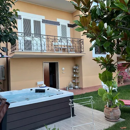 Salge Residenza Di Charme Bed & Breakfast Colonnella